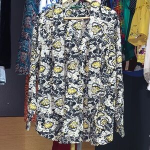 C. Wonder Black White Yellow Floral Button-Up Blouse size 18W PTP 25